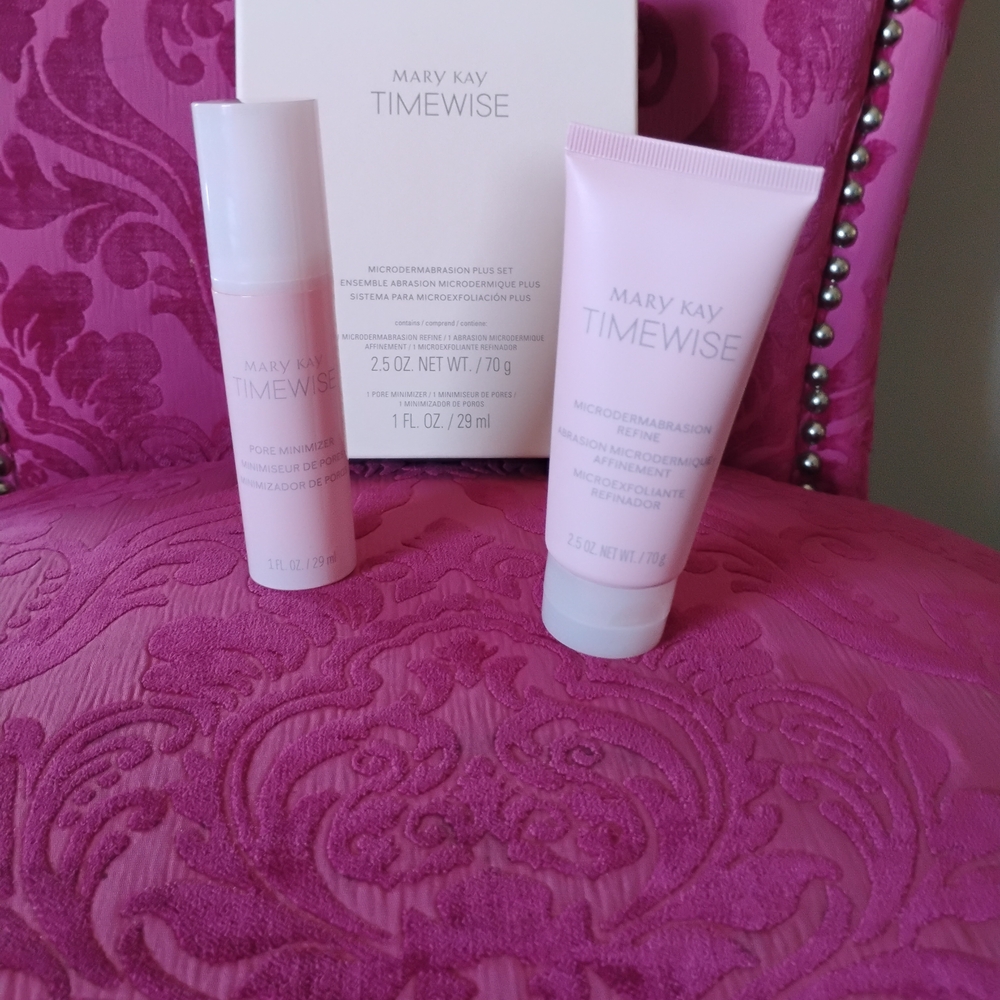 Mary Kay Timewise Microdermabrasion Set in Soft Pink